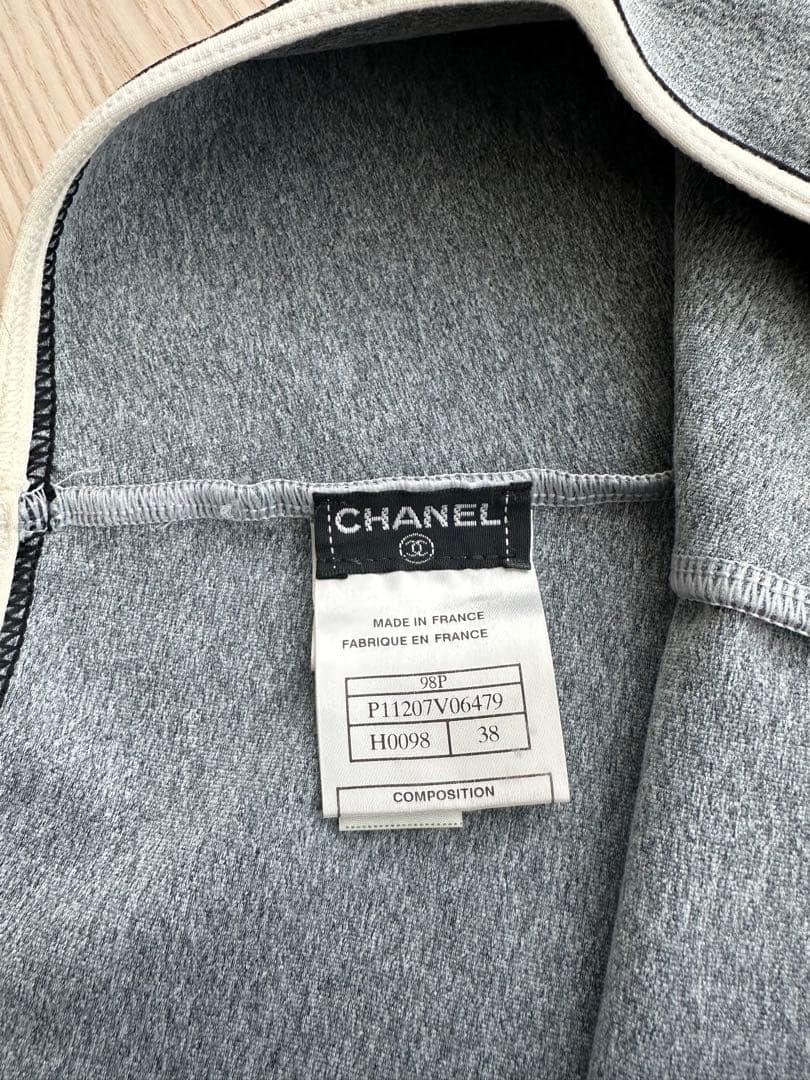 CHANEL シャネル グレー ショートパンツ 38 98P