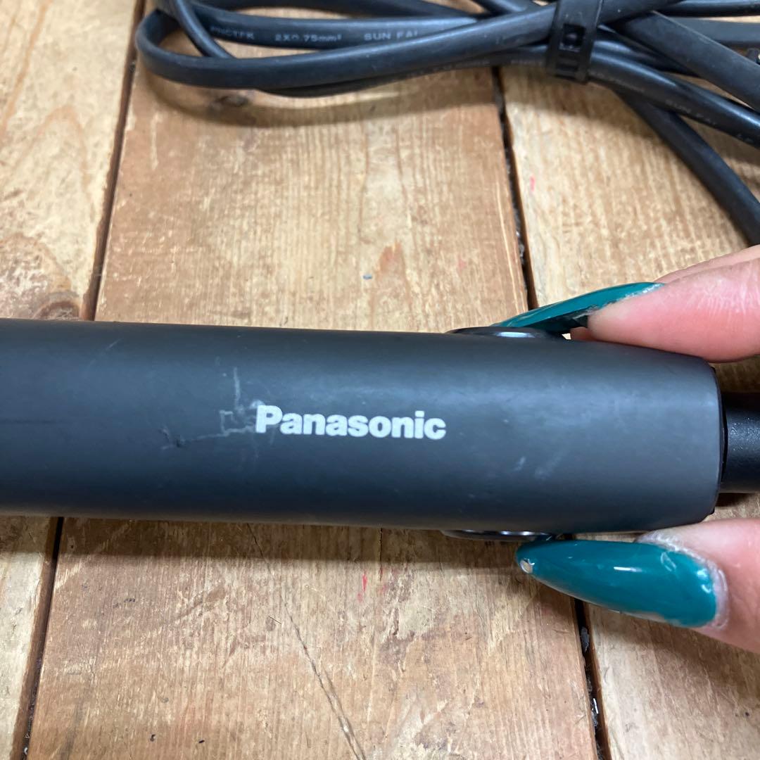 E-5 パナソニック ストレートアイロン ナノケア ヘアアイロン EH-HS0J