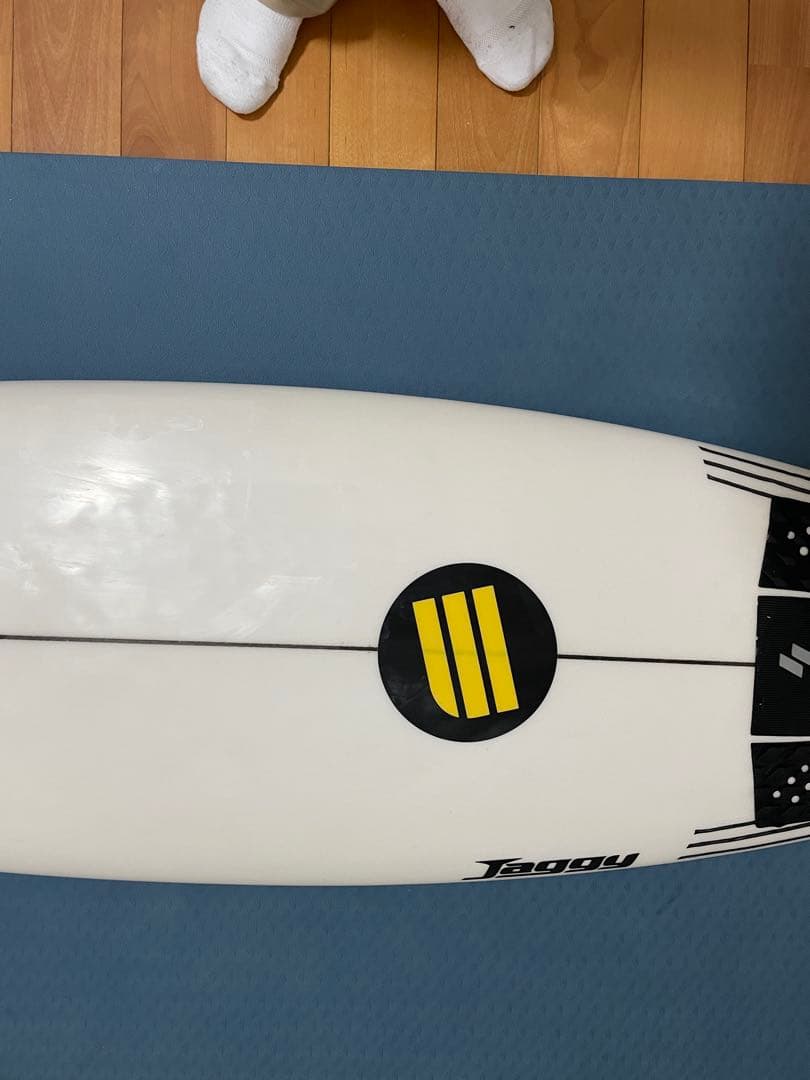 ユッケ　EMERY エメリーサーフボード ハズショーターモデル　5'8