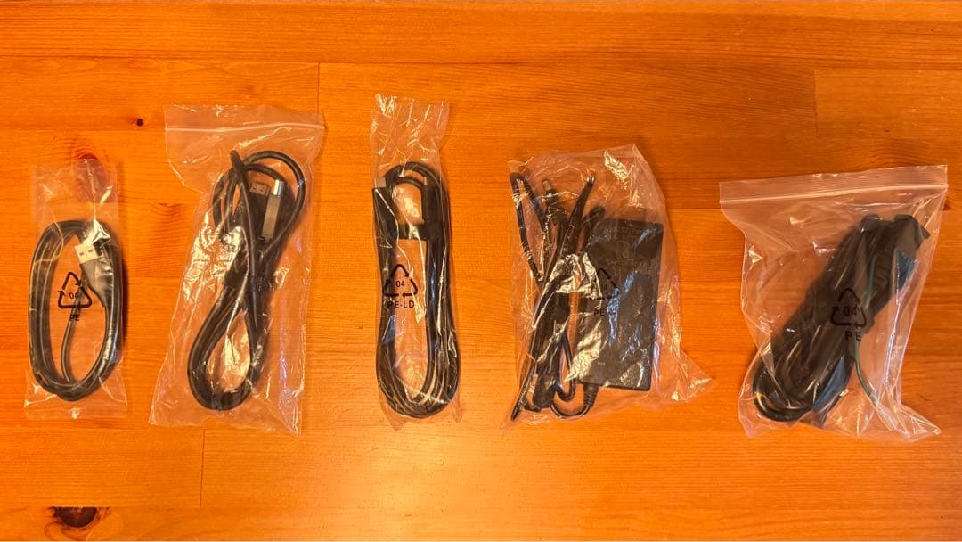 XP-PEN Artist 24 本体　液晶ペンタブレット　液タブ