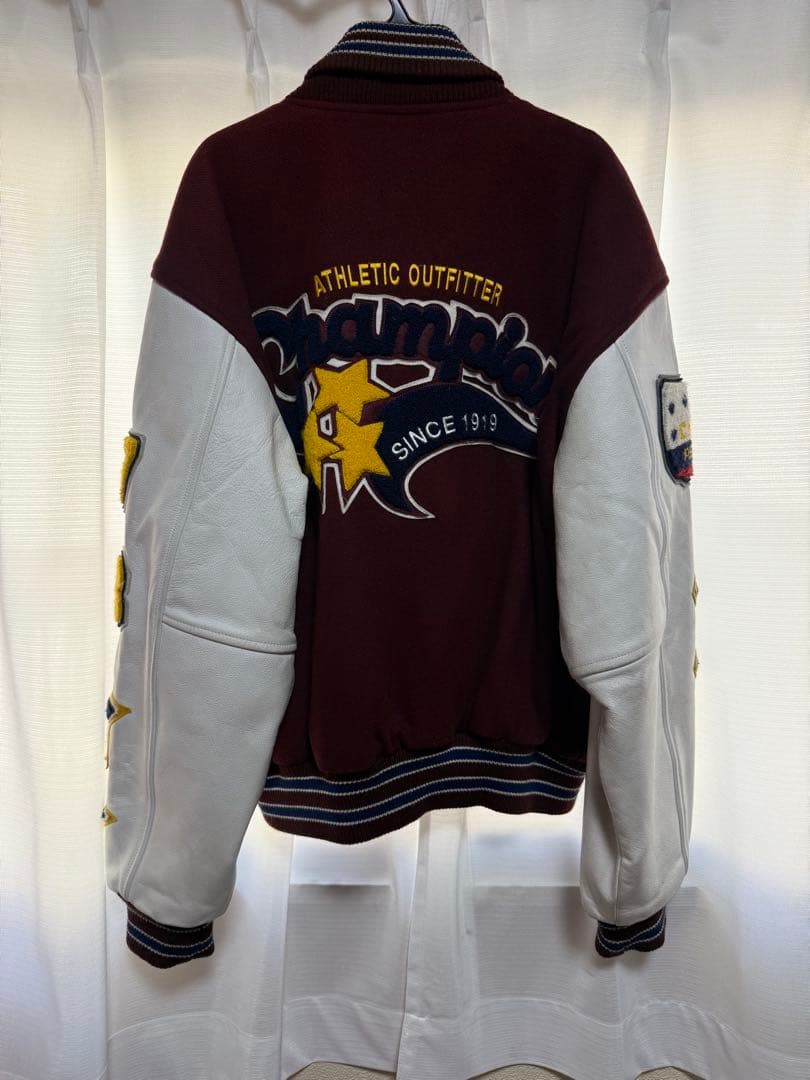 Champion デコスタジャン