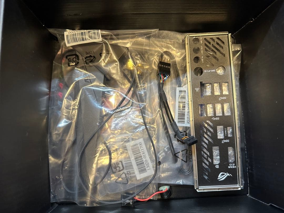 Ryzen7 5800X3D + X570マザー + メモリセット