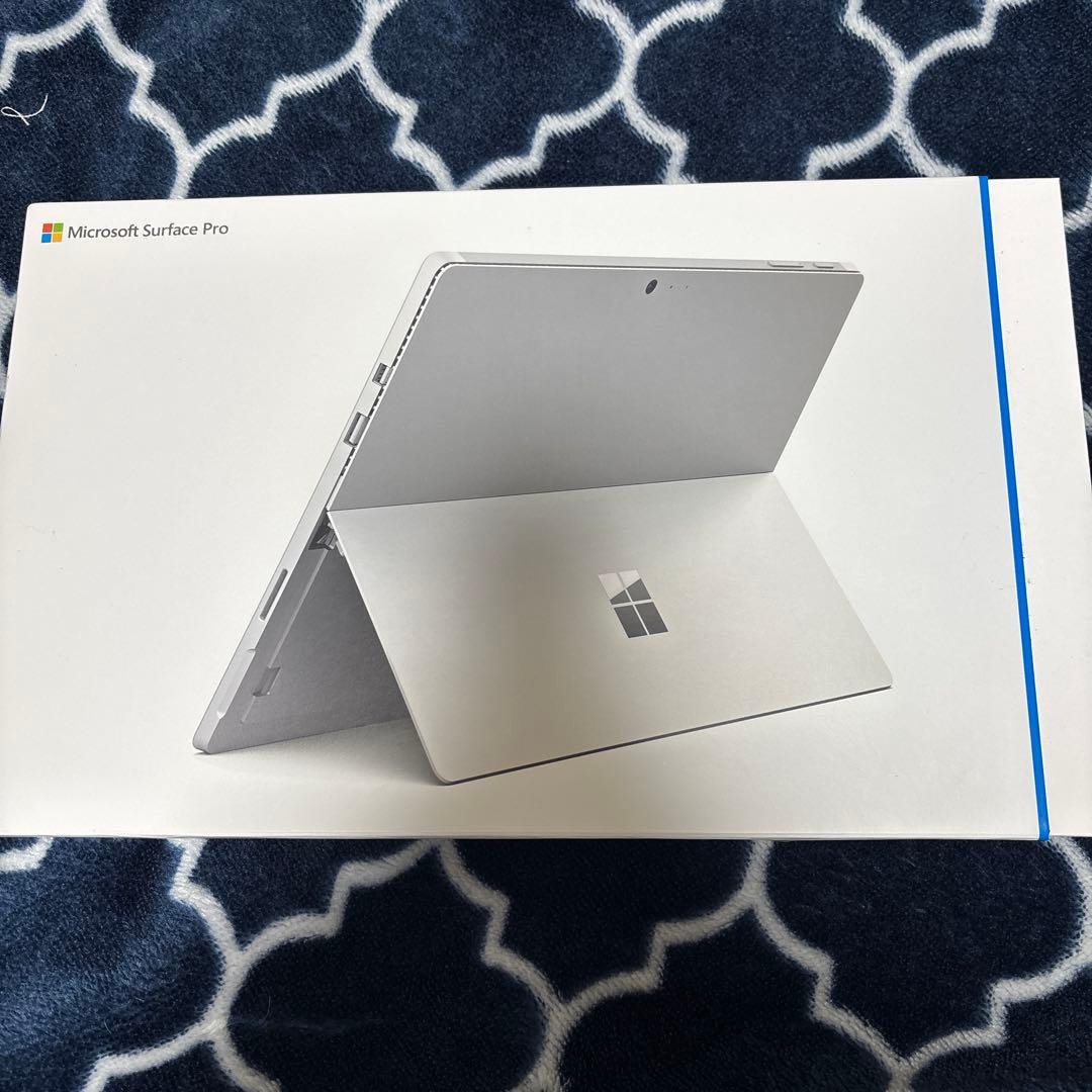 Microsoft SurfacePro4　8GB SSD 256GB