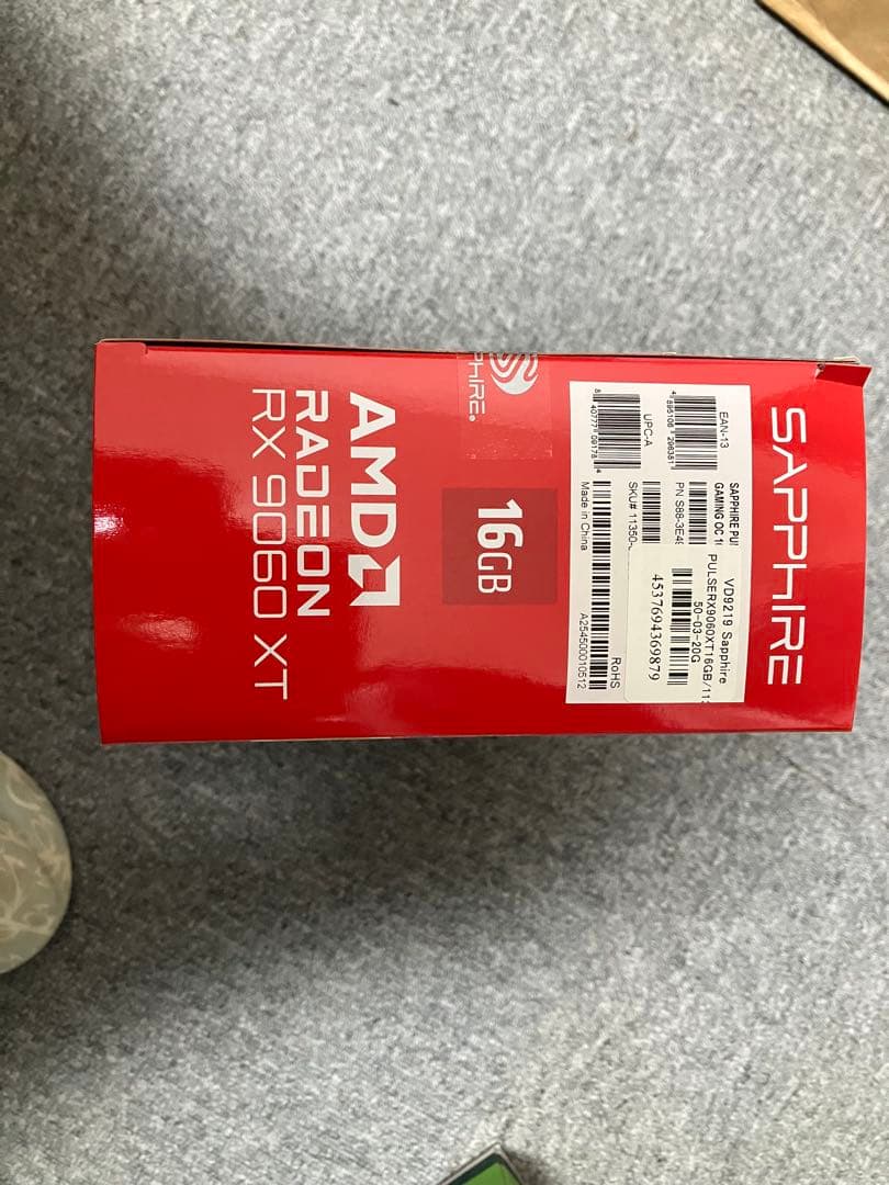 グラフィックボード・グラボ・ビデオカード Sapphire Radeon RX9060XT 16GB