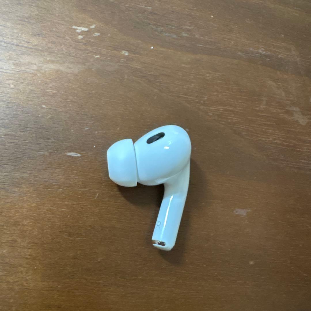 Apple AirPods Pro 第2世代　USB-C 限定保証つき