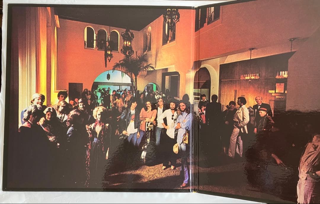 イーグルス/ ホテルカリフォルニア 【限定版 LPZ-2043 超貴重品 美品】