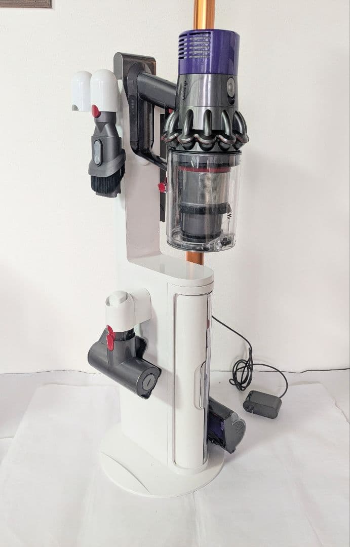 【65分稼働】ダイソン掃除機V10 スタンド(フロアドック)付き　③