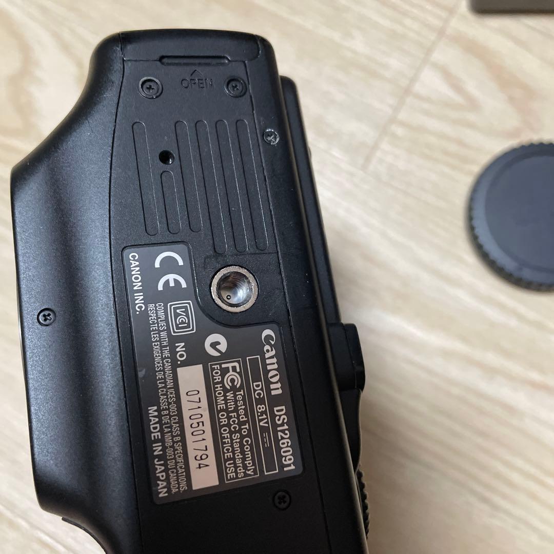 Canon EOS 5D バッテリー3個付き