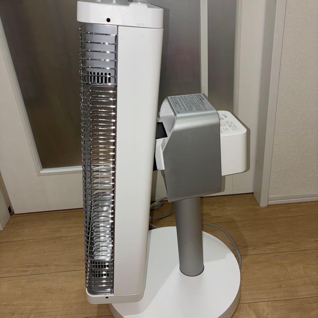 まだまだ寒い！ダイキン遠赤外線暖房機セラムヒート 「ERFT11ZS-W」