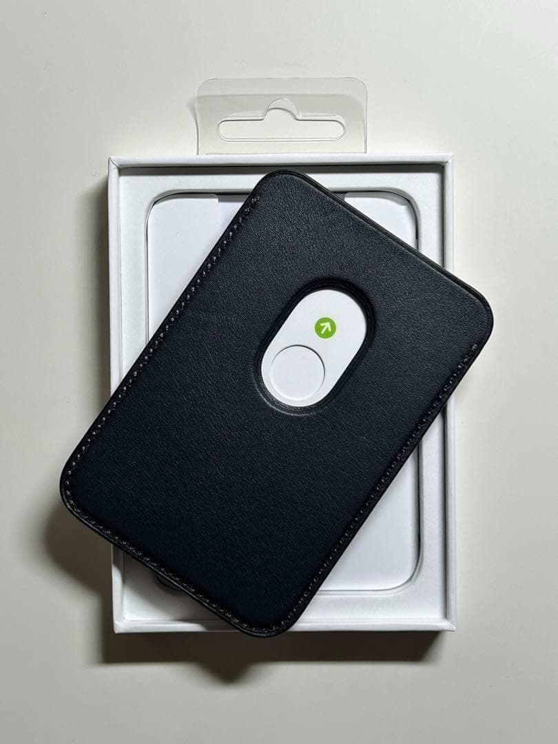 【美品】純正 MagSafe対応 iPhone レザーウォレット・ミッドナイトB