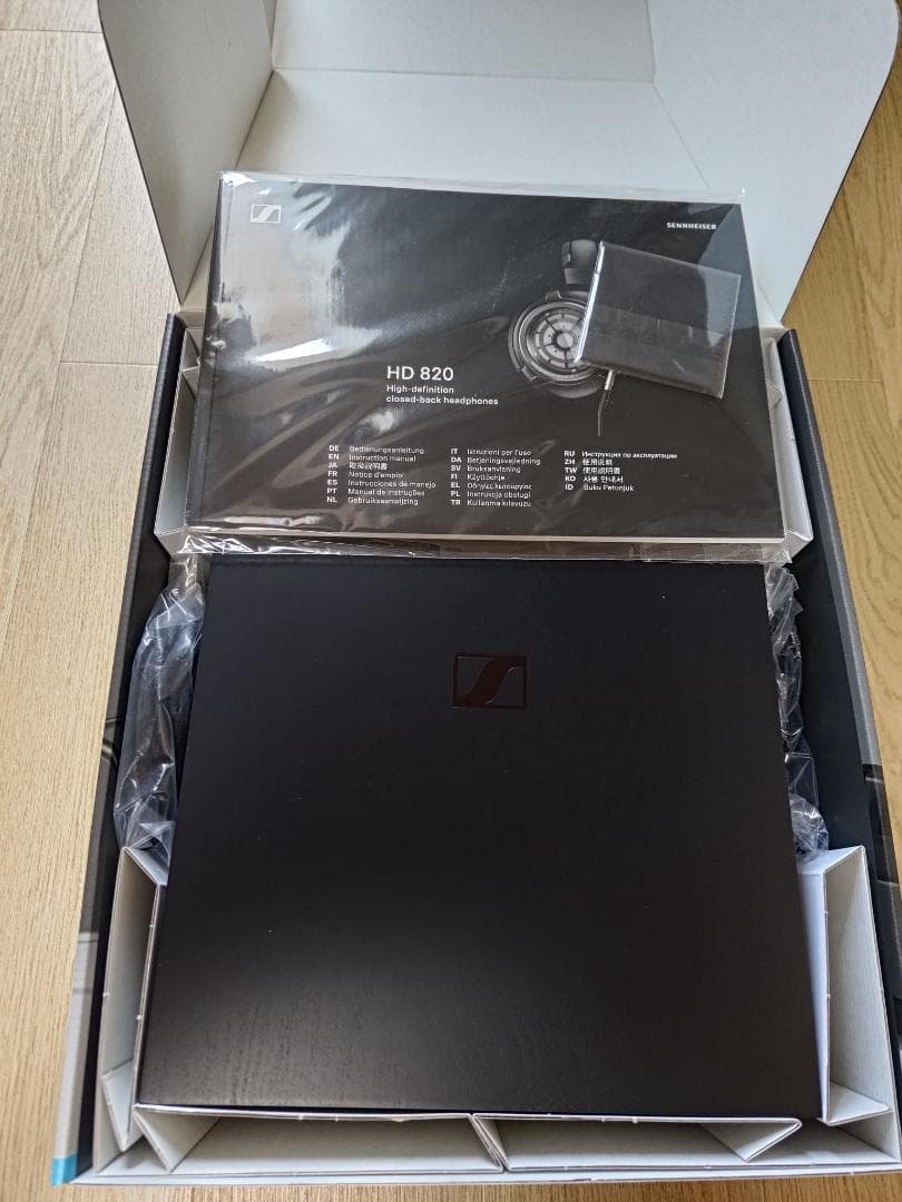 ヘッドホン Sennheiser HD 820