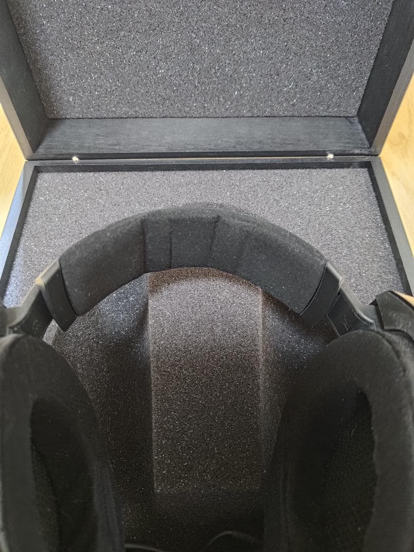 ヘッドホン Sennheiser HD 820