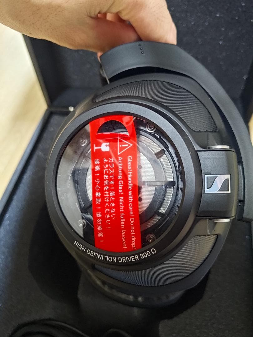 ヘッドホン Sennheiser HD 820