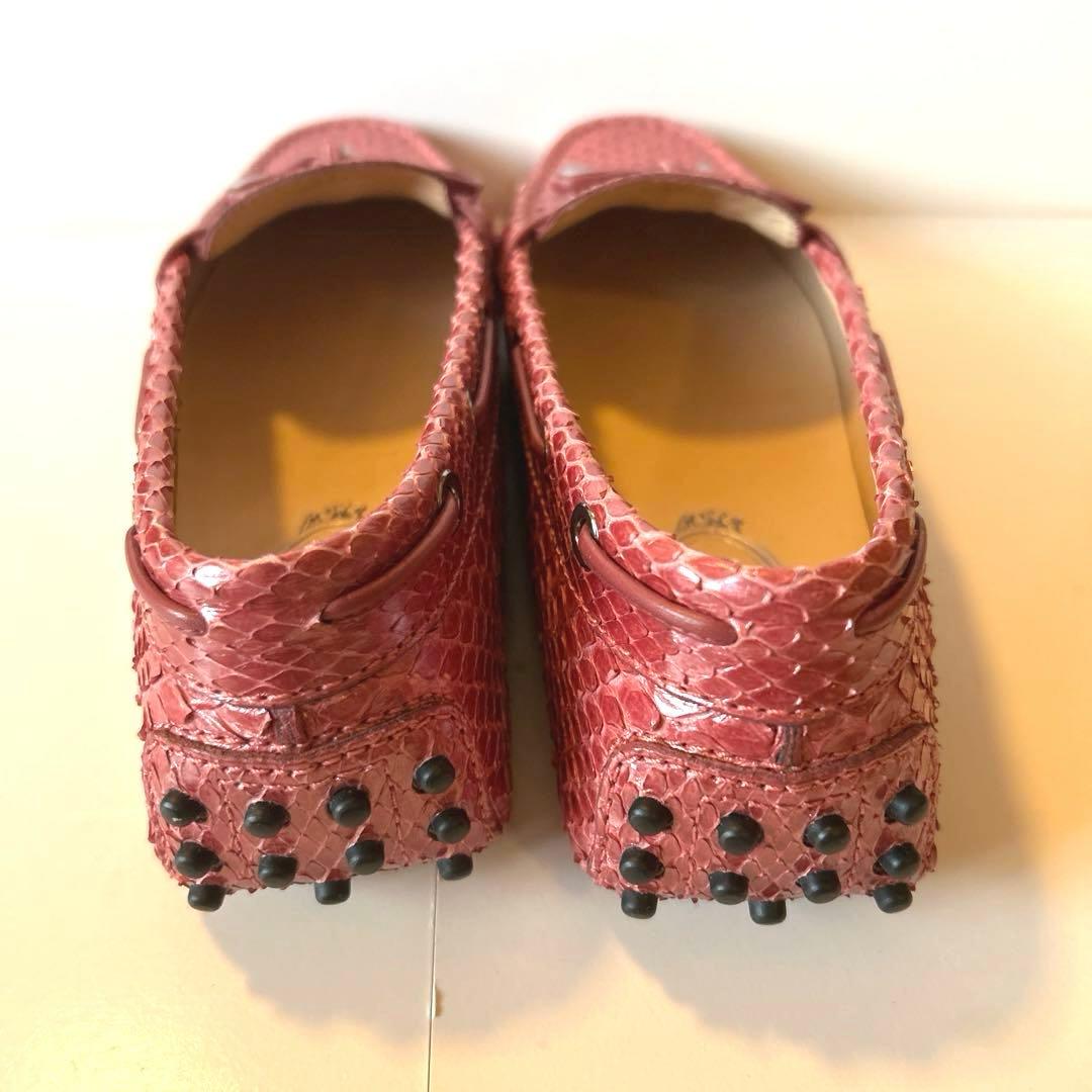 未使用　TOD'S トッズ　パイソン　ドライビングシューズ 37