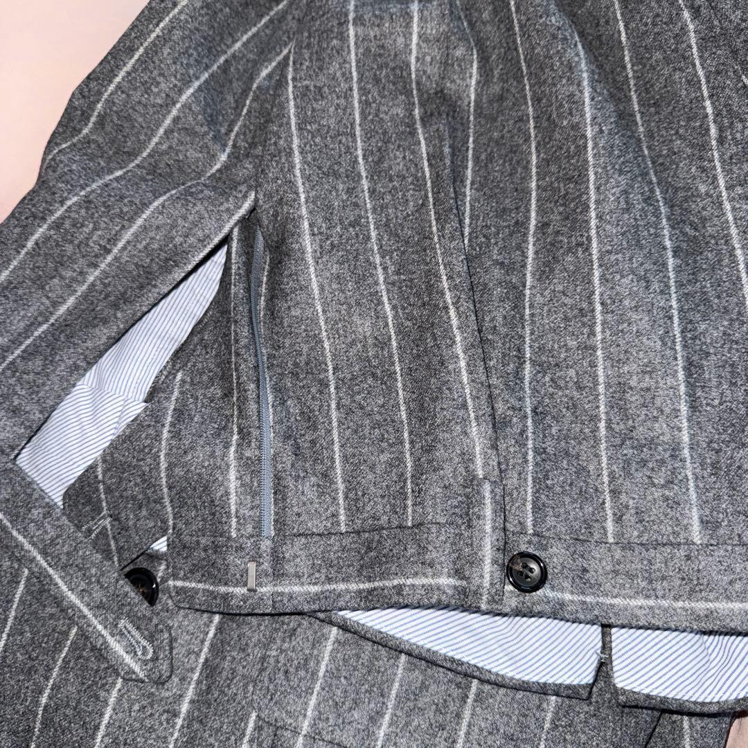 ストラスブルゴ新品未使用グレー ストライプ ダブルブレストスーツ52