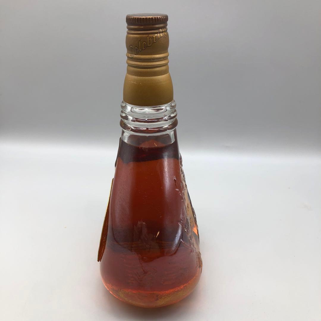 未開栓ジョニーウォーカースウィングボトルセレブリティラベルスコッチウイスキー古酒