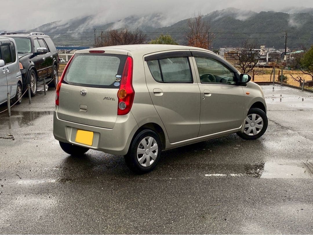 ⭐️早い者勝ち⭐️★車検8年5月★低走行★ワンオーナー★5速MT★ダイハツ ミラ★