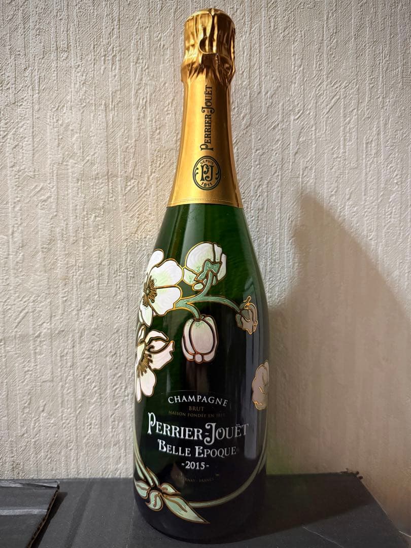 ペルエポック2015 ペリエジュエ 700ml 未開栓　シャンパン