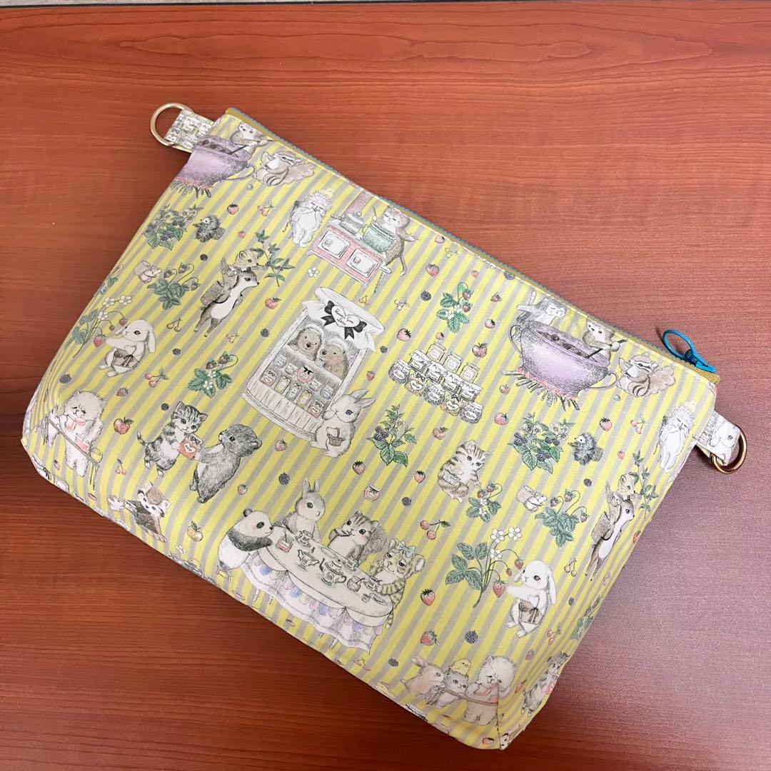 yukiemonハンドメイド　たっぷりフリル30㎝ショルダーバック