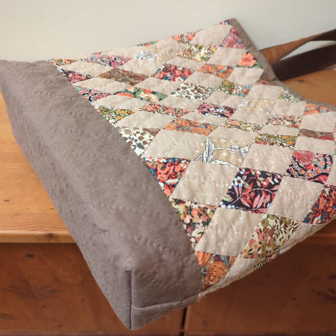 ご注文品　✿リバティ✕パッチワーク✿　ハンドメイドバッグ　2点