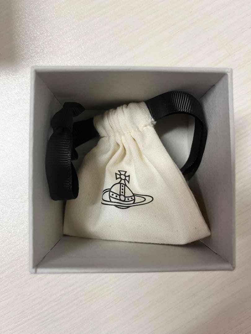 Vivienne Westwood シルバー ピアス(片耳用)