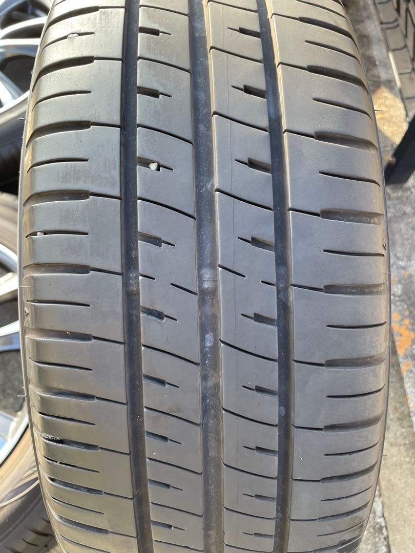 205/60R16 タイヤ・ホイールセット4本《ヴォクシー80》