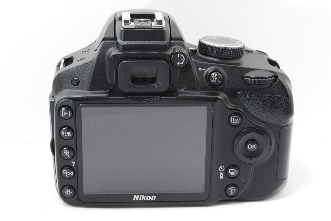 Nikon D3200 ガイド機能付きで初心者でも簡単操作♪