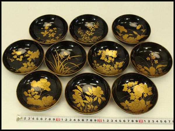 草花蒔絵 図変わり 椀皿 十客(A510)