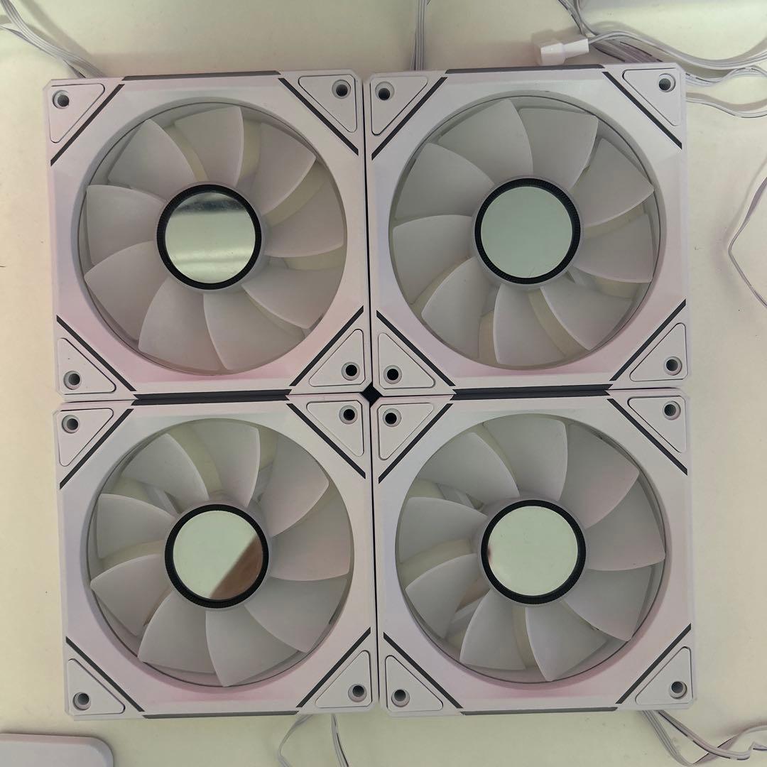 AsiaHorse ARGB 　ケースファン　ホワイト　120mm 9台