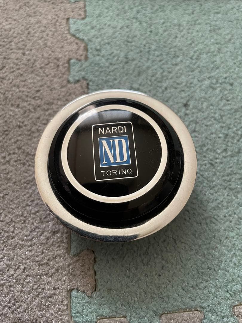 希少大径サイズ　ランクル80 ナルディステアリング39㎝　ボス付き　当時物