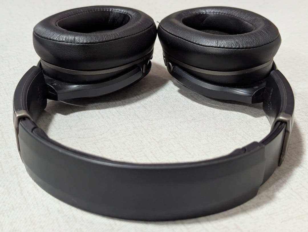 スカルキャンディ―Crusher ANC Black ワイヤレスヘッドフォン