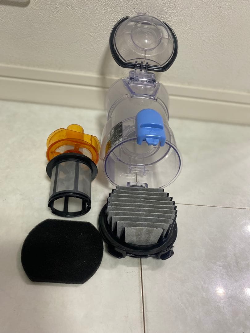 日立 コードレス掃除機2021年製　PV-BL2H