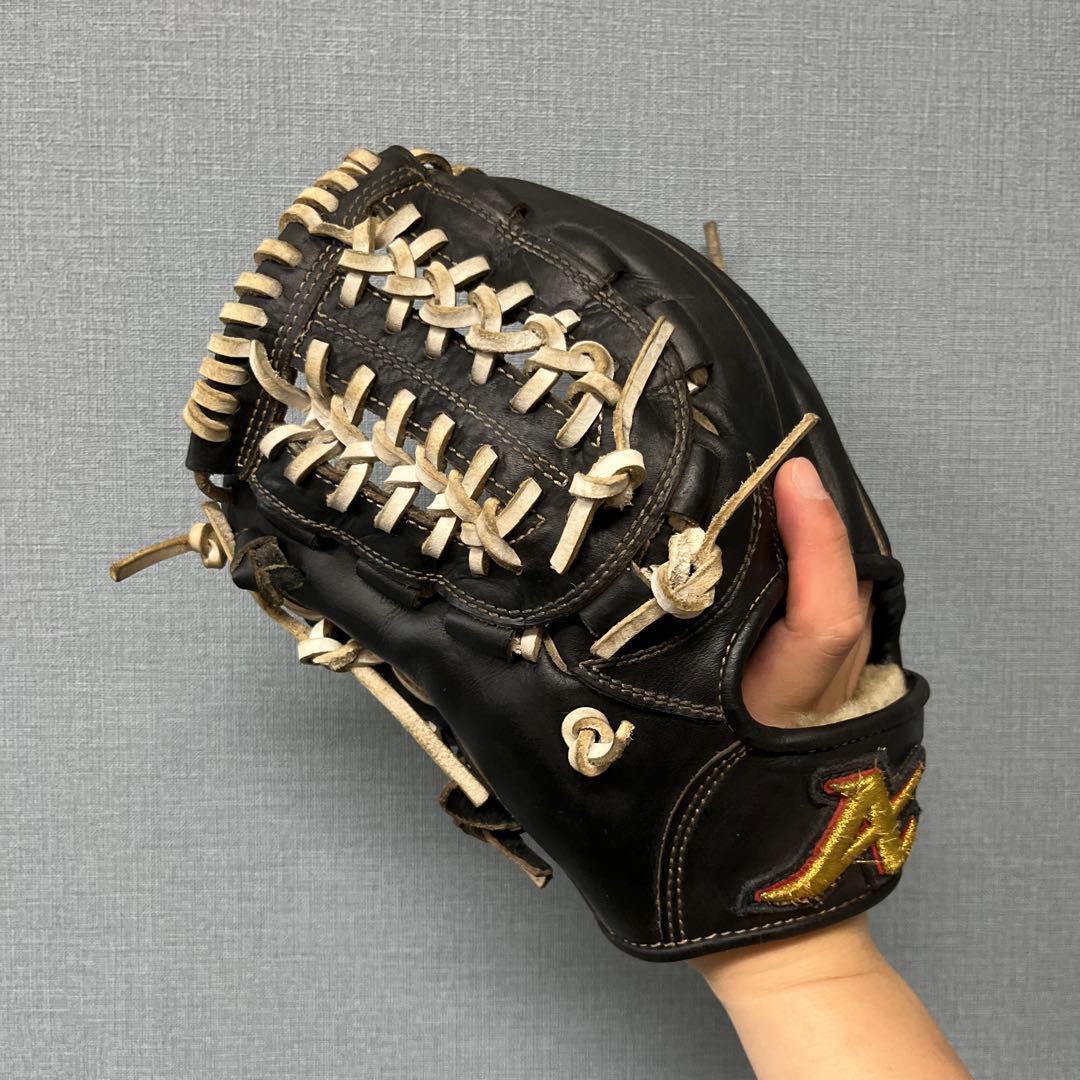 1084 アトムズ 型抜群 即戦力 硬式 内野手用グローブ 左投げ