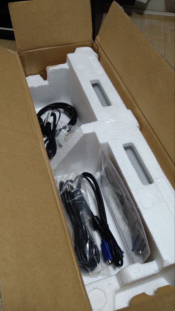 HP EliteDisplay E242 24インチモニター