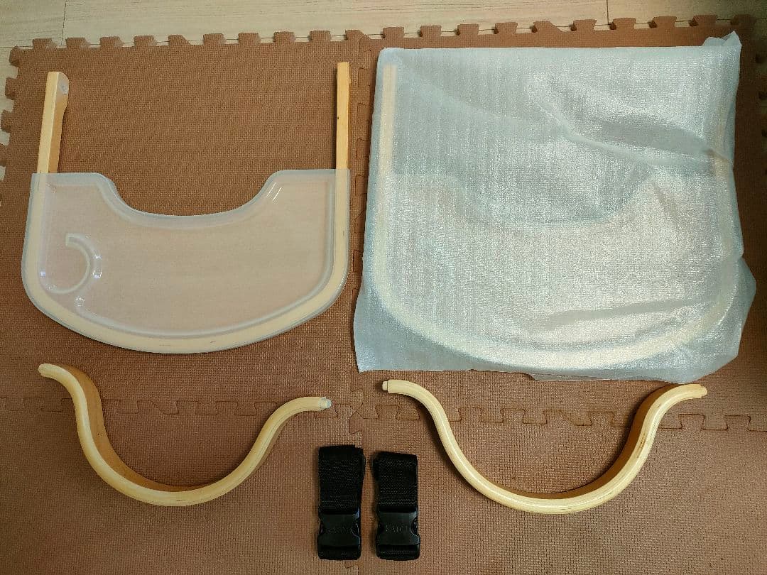 【正規品】7ヶ月〜 KATOJI ベビーチェア 送料込み 2脚 双子 カトージ