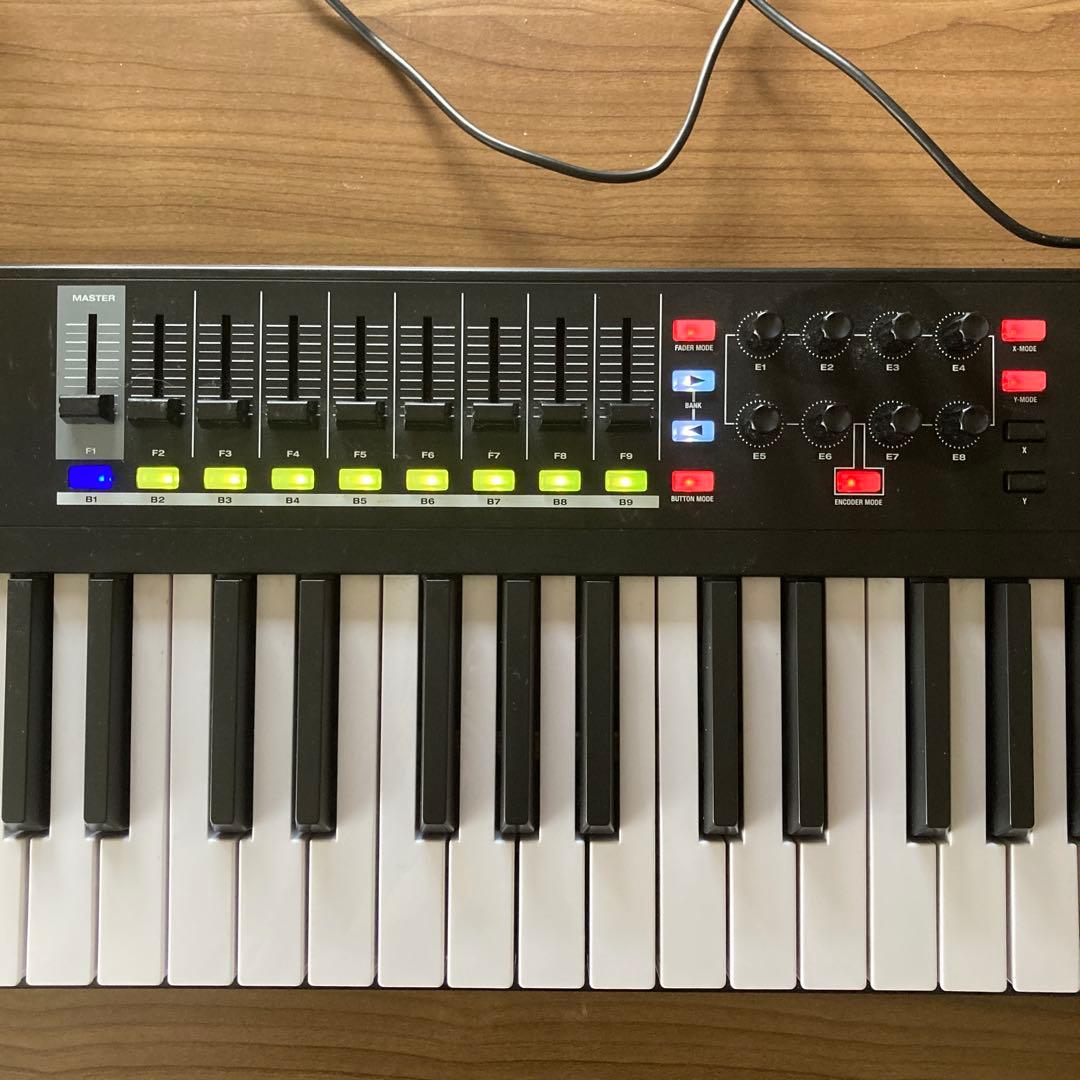 M-Audio CODE61 Black MIDIキーボード