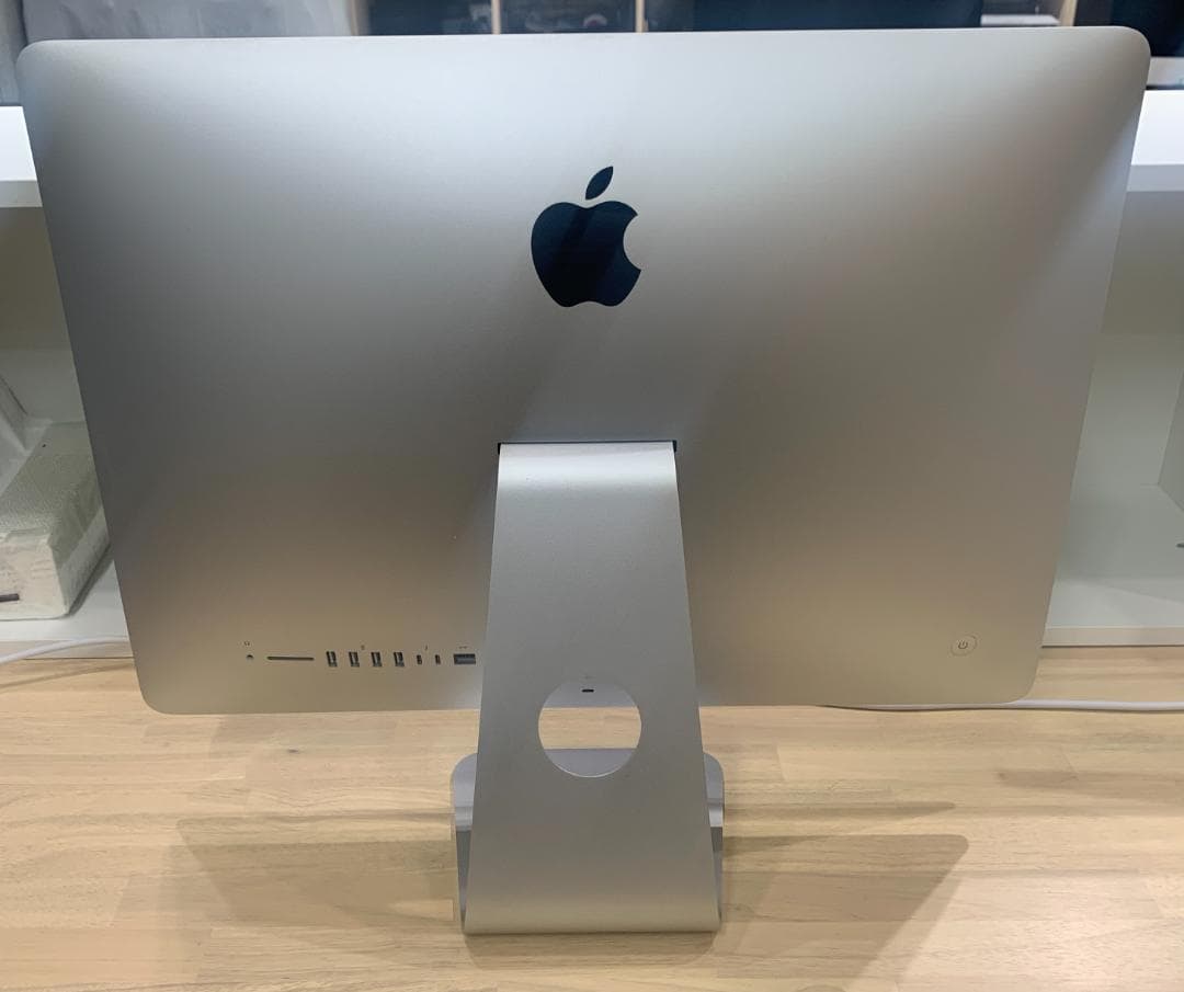 iMac/Retina 4K, 21.5-inch, 2019/メモリ8GB