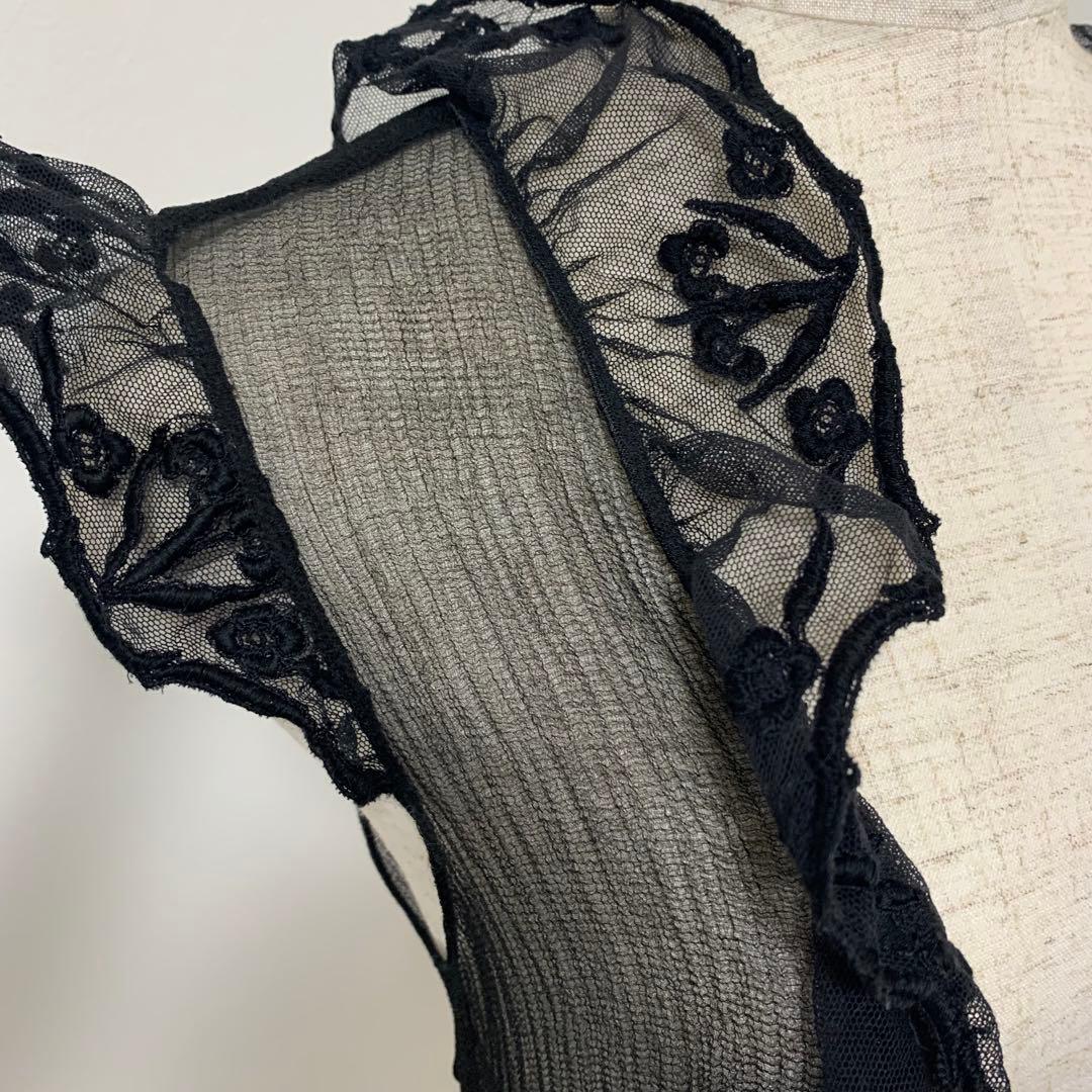 美品　シャネル　ブラックシルク　シアーノースリーブ　CCロゴ