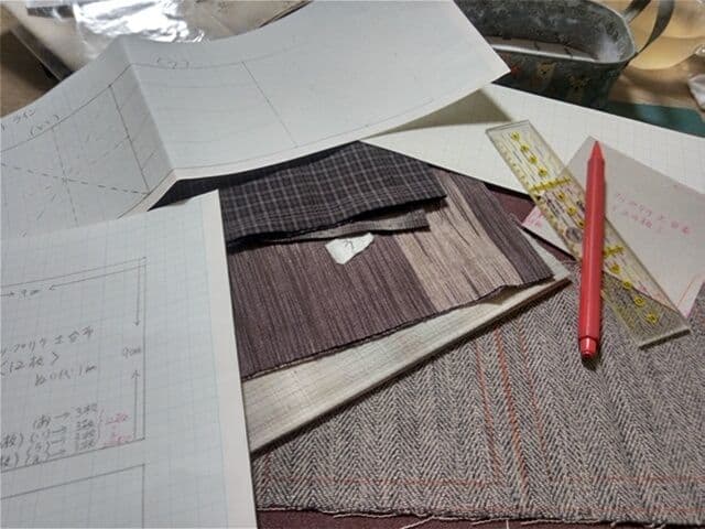 パッチワークキルト 《お花とバスケット・アップリケ&刺繍》 (残1点)