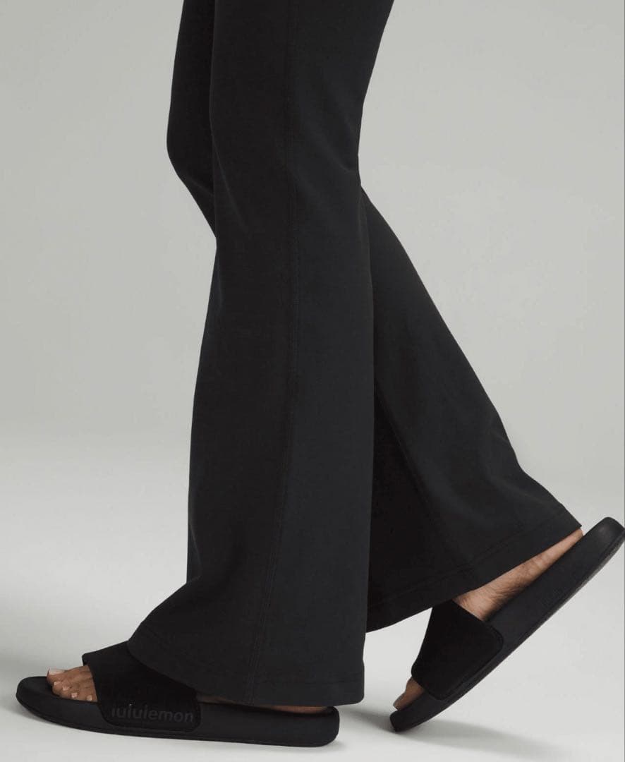 ルルレモン　スーパーハイライズ　フレアレギンスXS