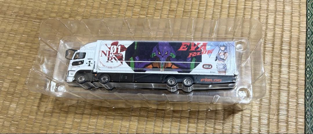 エヴァンゲリオン Fuso Super Great EVA Racing