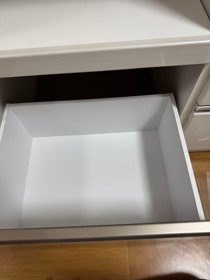 (幅)180cm キッチンボード/チェスト/食器棚/ホワイト