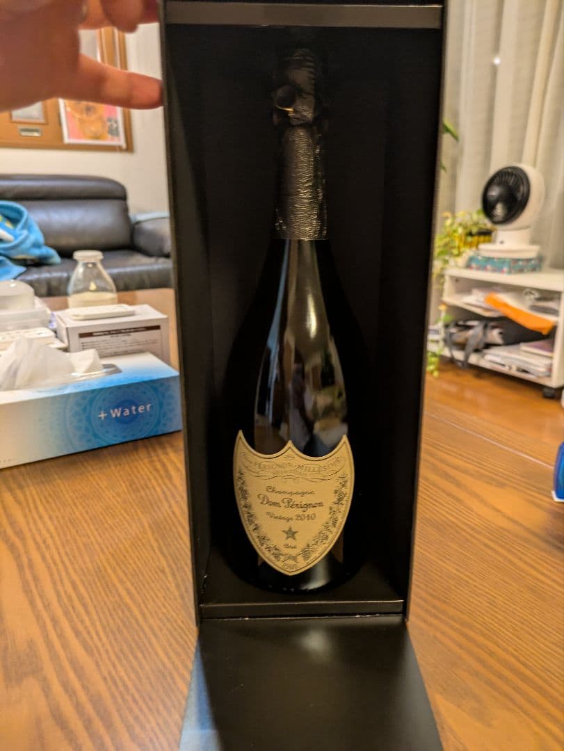 ２０１０年Dom Pérignon スパークリングワイン果実酒 750ml
