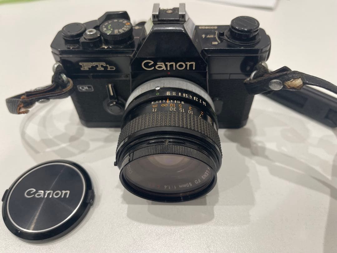 Canon 一眼レフカメラ　50mmレンズ付き