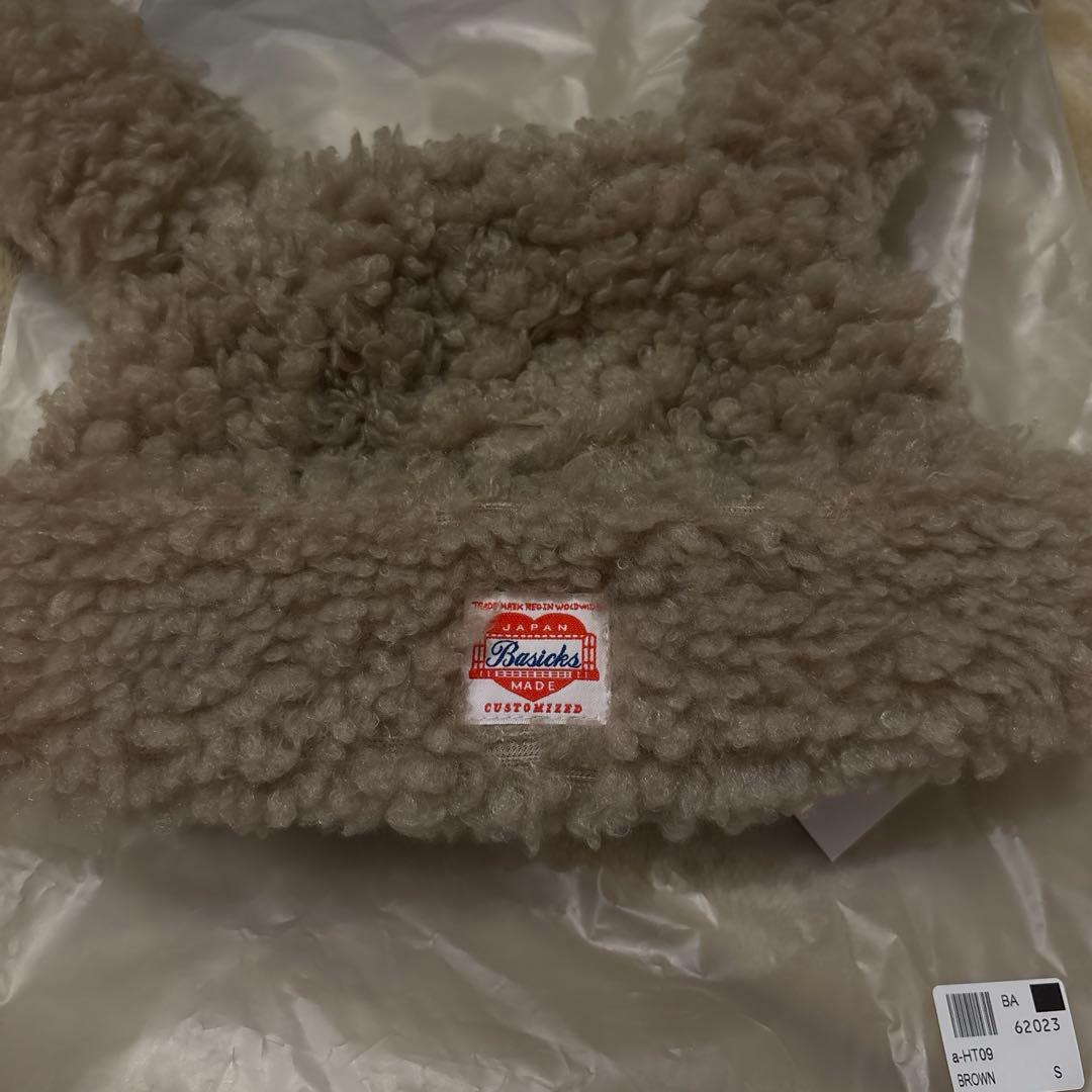 新品 タグ付き BASICKS ベイシックス RABBIT BEANIE