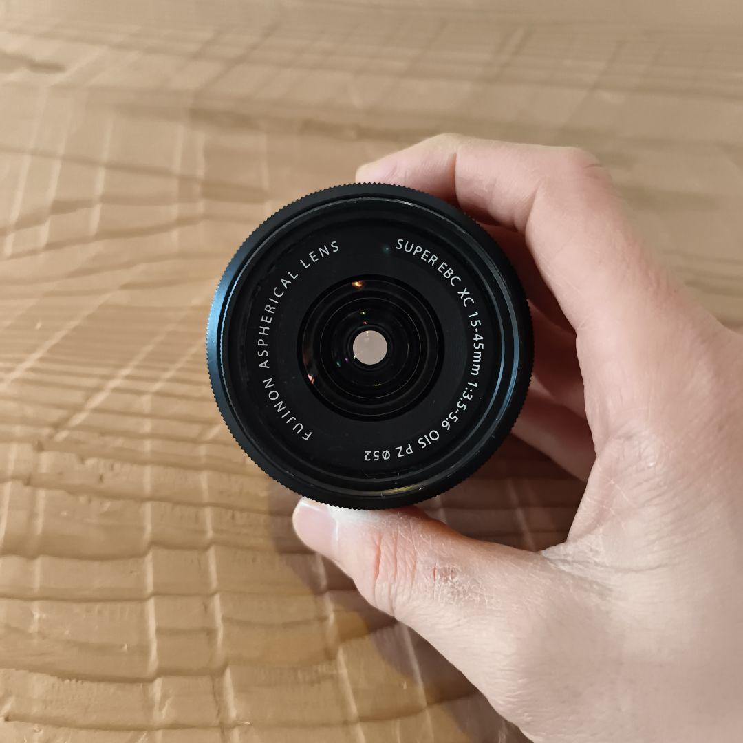 Fujifilm X-S10 ミラーレス一眼カメラ 本体　ダブルズームキット