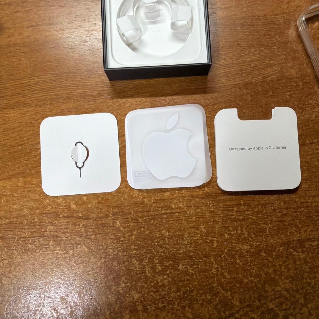 【人気機種】SIMフリー iPhone 13 Pro シエラブルー256gb