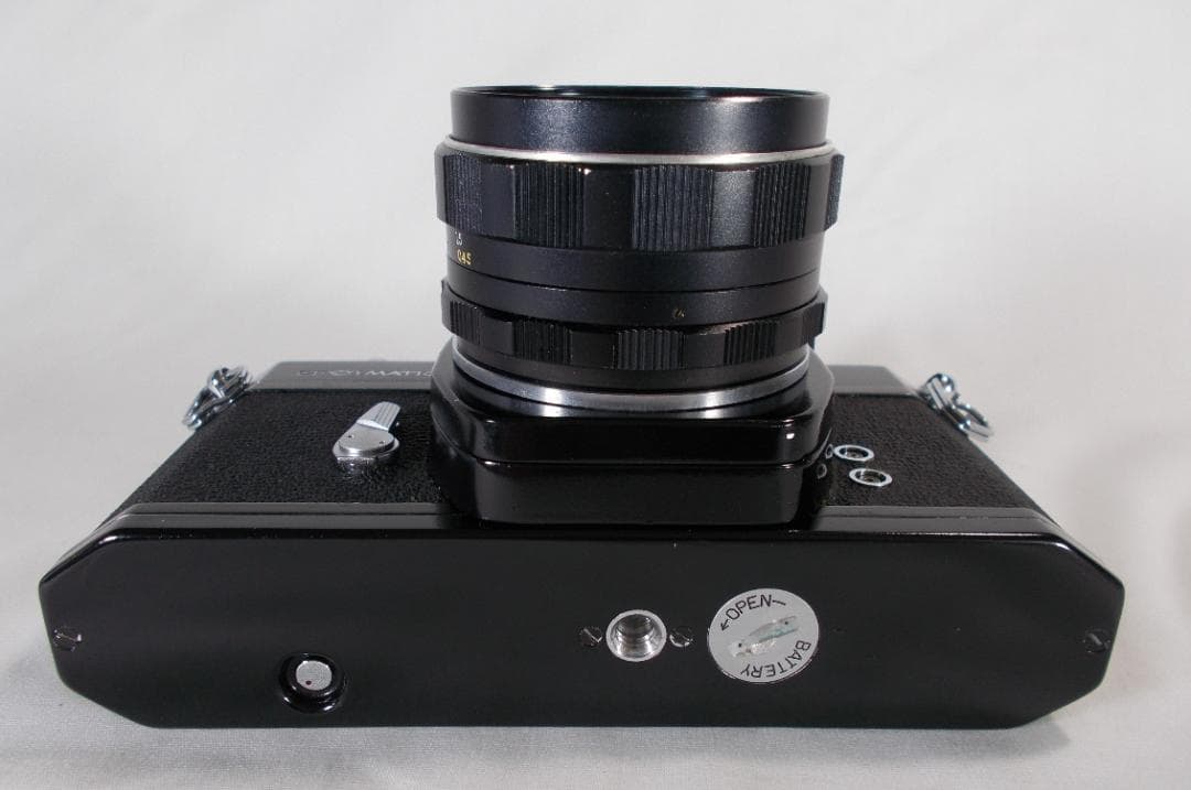 フィルムカメラ 整備済 完動品　Pentax SP　+ f/3.5　L194