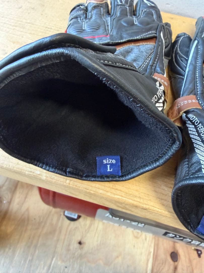 クシタニ　kushitani グローブ　Lサイズ