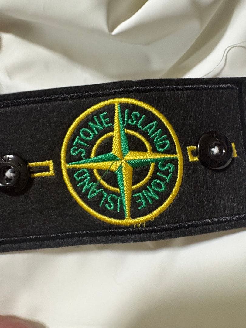 STONE  ホワイト ダウンジャケット